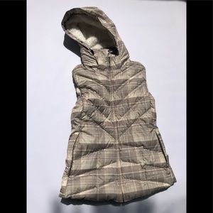 Patagonia women’s puffy vest